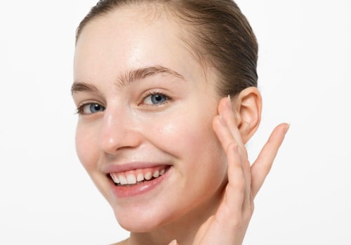 Moisturizers for Acne-Prone Skin: A Comprehensive Guide