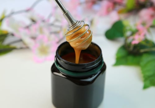 Honey and Cinnamon Mask for Breakouts: The Natural Solution for Acne